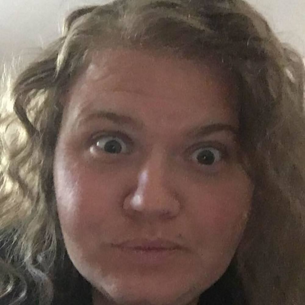Meet your Posher, Crystle